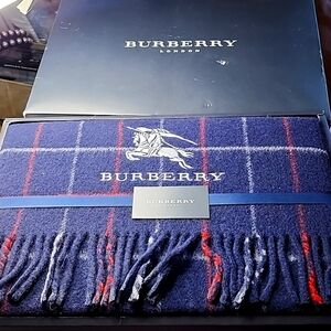 Burberry Scarf Authentic